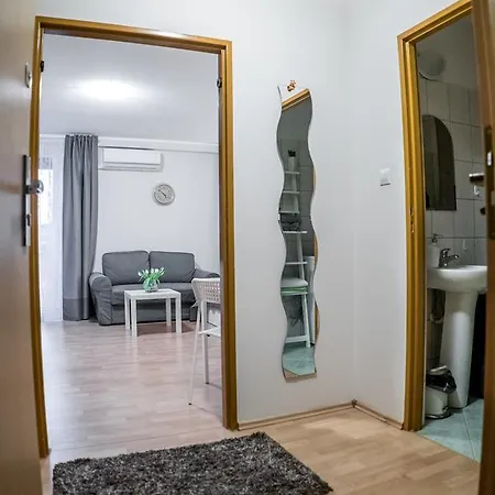 Apartment Studio Evmerol Sliczna *